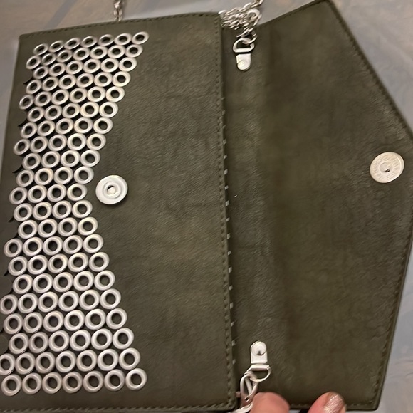 Envelope purse with chain. - Picture 4 of 9